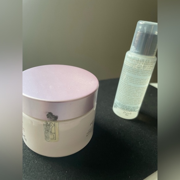 Fresh face cream and cleansing treatment - Picture 4 of 4